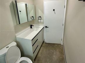 929 NW 60th St, Miami FL 33127