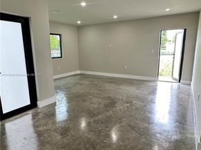 929 NW 60th St, Miami FL 33127