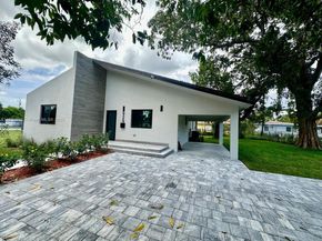 929 NW 60th St, Miami FL 33127