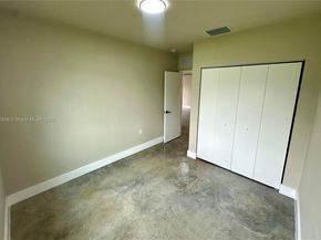 929 NW 60th St, Miami FL 33127