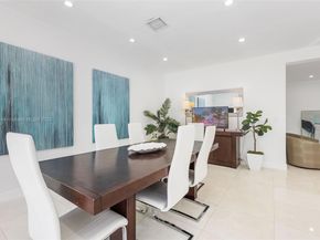 1350 Hollywood Blvd, Hollywood FL 33019