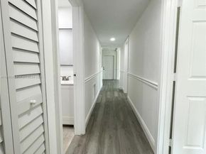 7915 NW 73rd Ave, Tamarac FL 33321