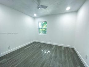 7915 NW 73rd Ave, Tamarac FL 33321