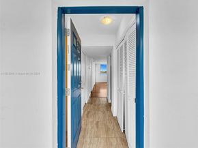 1170 NE 191st St 24, Miami FL 33179