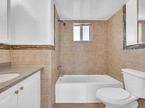 1170 NE 191st St 24, Miami FL 33179