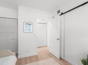3301 Spanish Trl 207, Delray Beach FL 33483