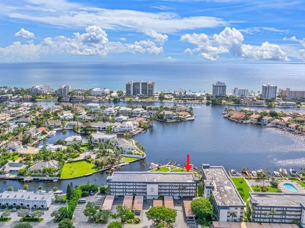 3301 Spanish Trl 207, Delray Beach FL 33483