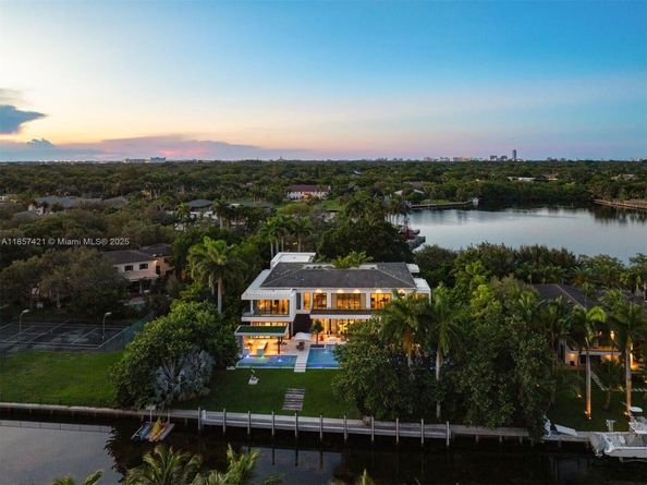 540 Leucadendra Dr, Coral Gables FL 33156