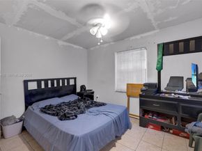 13630 NW 5th Ave, North Miami FL 33168