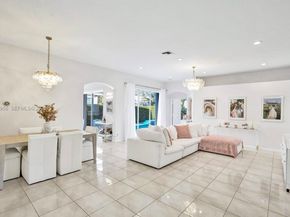 6928 NW 33rd St, Margate FL 33063