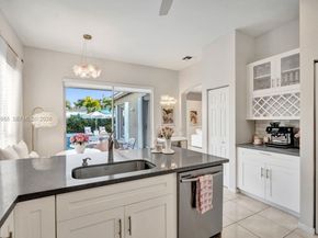 6928 NW 33rd St, Margate FL 33063