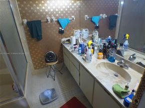 430 NW 214th St 101, Miami Gardens FL 33169