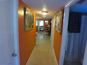 430 NW 214th St 101, Miami Gardens FL 33169
