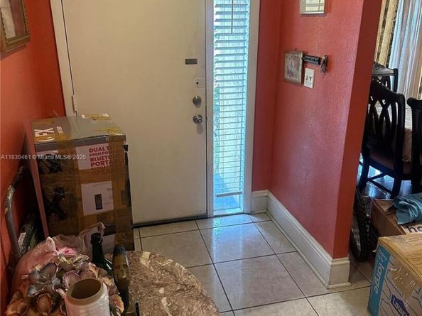 430 NW 214th St 101, Miami Gardens FL 33169
