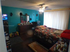 430 NW 214th St 101, Miami Gardens FL 33169