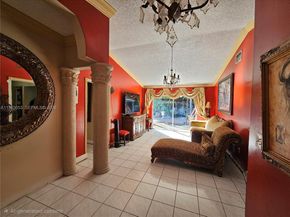 10830 SW 160th St, Miami FL 33157