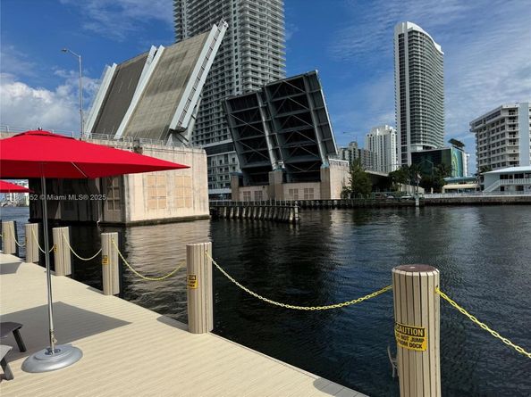 2600 E Hallandale Beach Blvd T3210, Hallandale Beach FL 33009