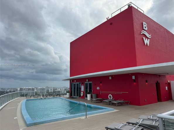 2600 E Hallandale Beach Blvd T3210, Hallandale Beach FL 33009