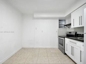 2465 SW 18th Ave 3106, Miami FL 33145