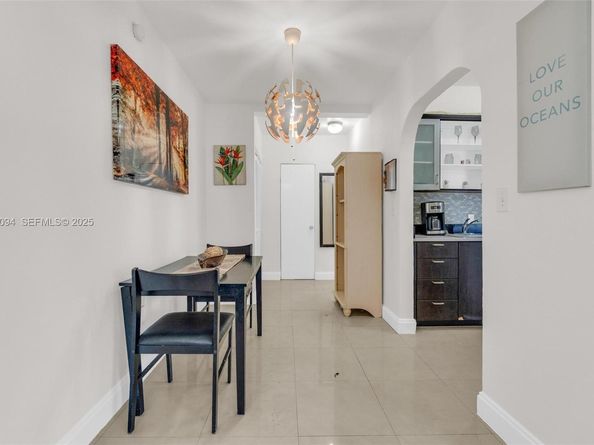 503 75th St 7504, Miami Beach FL 33141