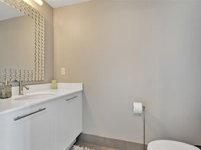 92 SW 3rd St 4510, Miami FL 33130