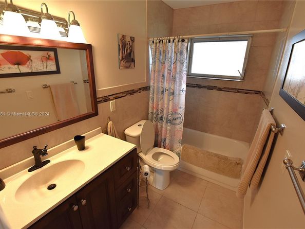 2688 E Dudley Dr H, West Palm Beach FL 33415
