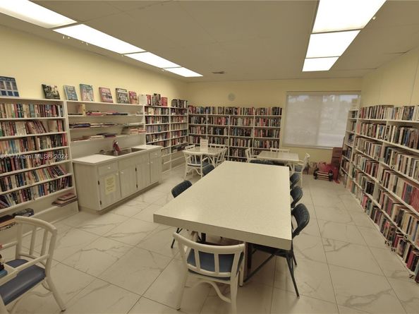 2688 E Dudley Dr H, West Palm Beach FL 33415