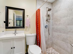 1243 NW 42nd St, Miami FL 33142