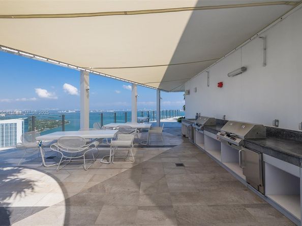 501 NE 31st St 4007, Miami FL 33137