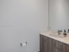 501 NE 31st St 4007, Miami FL 33137