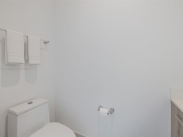 501 NE 31st St 4007, Miami FL 33137