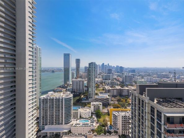 501 NE 31st St 4007, Miami FL 33137