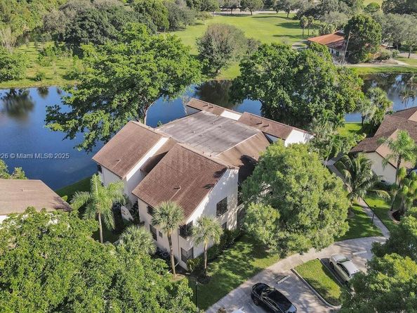 2541 N Carambola Cir N 1832, Coconut Creek FL 33066