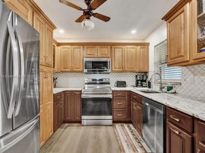 2541 N Carambola Cir N 1832, Coconut Creek FL 33066