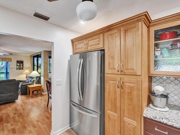 2541 N Carambola Cir N 1832, Coconut Creek FL 33066