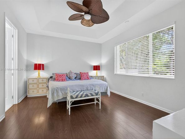9633 Sandpiper Ln, West Palm Beach FL 33411