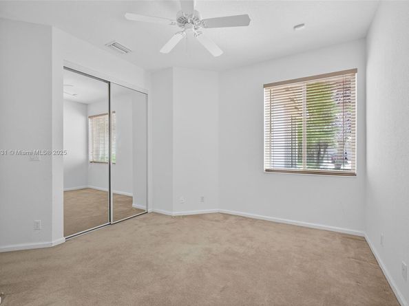 9633 Sandpiper Ln, West Palm Beach FL 33411