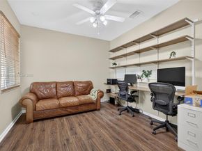 9633 Sandpiper Ln, West Palm Beach FL 33411