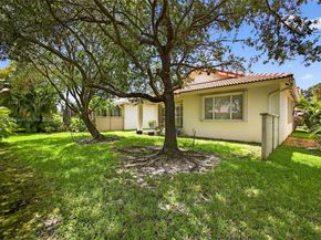 9633 Sandpiper Ln, West Palm Beach FL 33411
