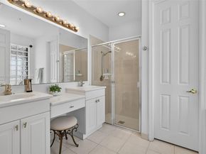 9633 Sandpiper Ln, West Palm Beach FL 33411