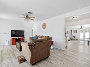 2012 NW 11th Ave, Fort Lauderdale FL 33311