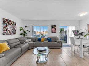 17501 SW 140th Ct, Miami FL 33177