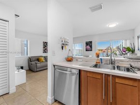 17501 SW 140th Ct, Miami FL 33177