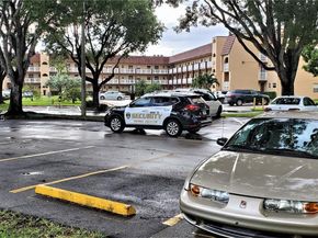 8841 NW Sunrise Lakes Blvd 112, Sunrise FL 33322