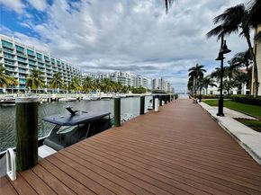 3001 NE 185th St 514, Aventura FL 33180