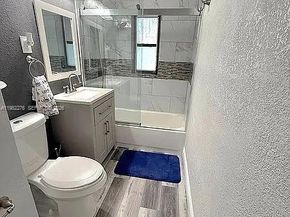521 E Evanston Cir, Fort Lauderdale FL 33312