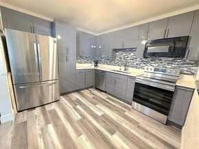 521 E Evanston Cir, Fort Lauderdale FL 33312