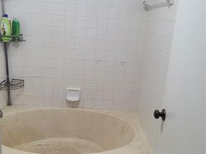 3564 Magellan Cir 2111, Aventura FL 33180