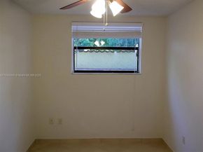 7777 Grande St, Sunrise FL 33351