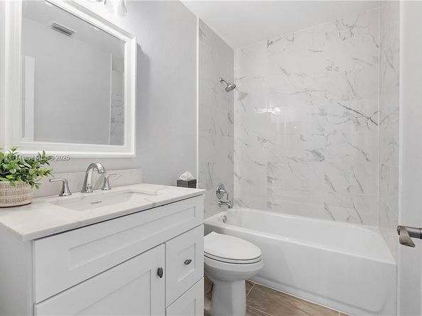 5861 Riverside Dr 205A2, Coral Springs FL 33067
